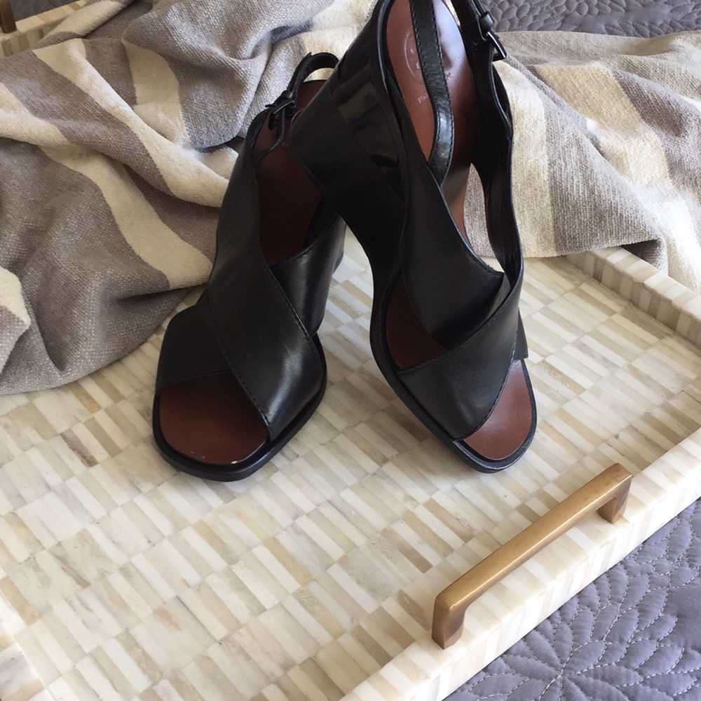 Tory Burch black sandals (hl)